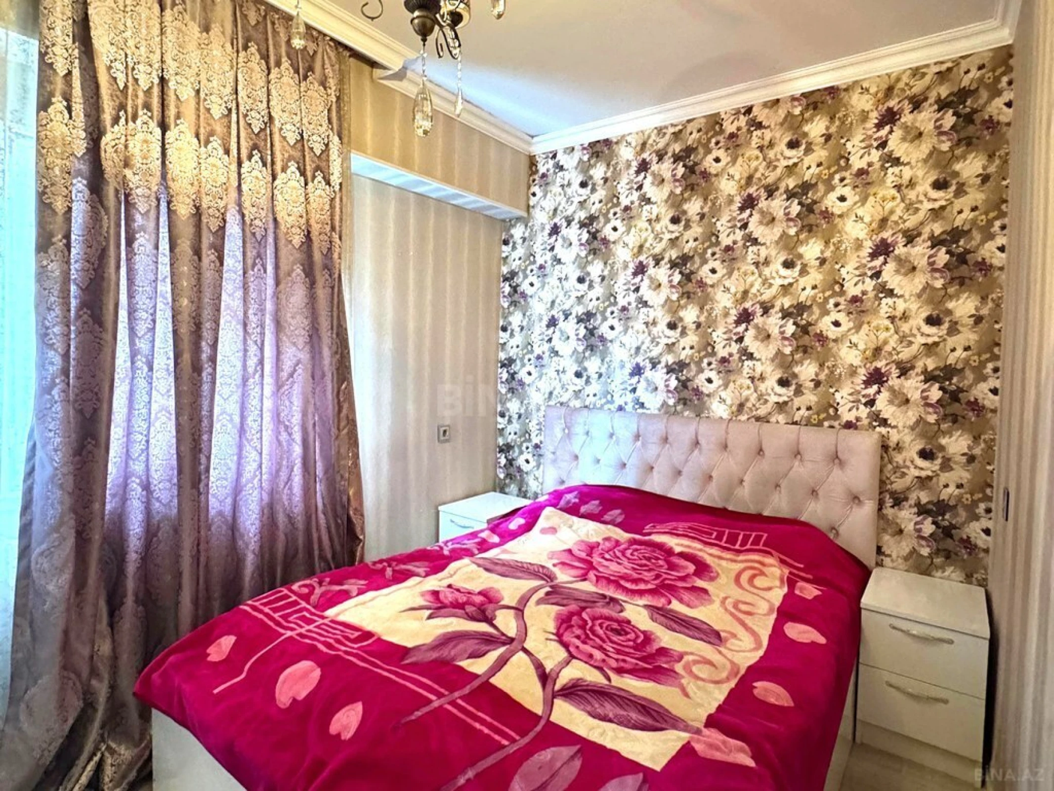 Satılır 4 otaqlı mənzil 95 m²