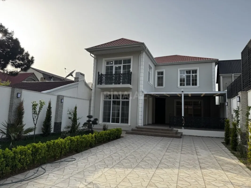 Satılır 6 otaqlı həyət evi 360 m²