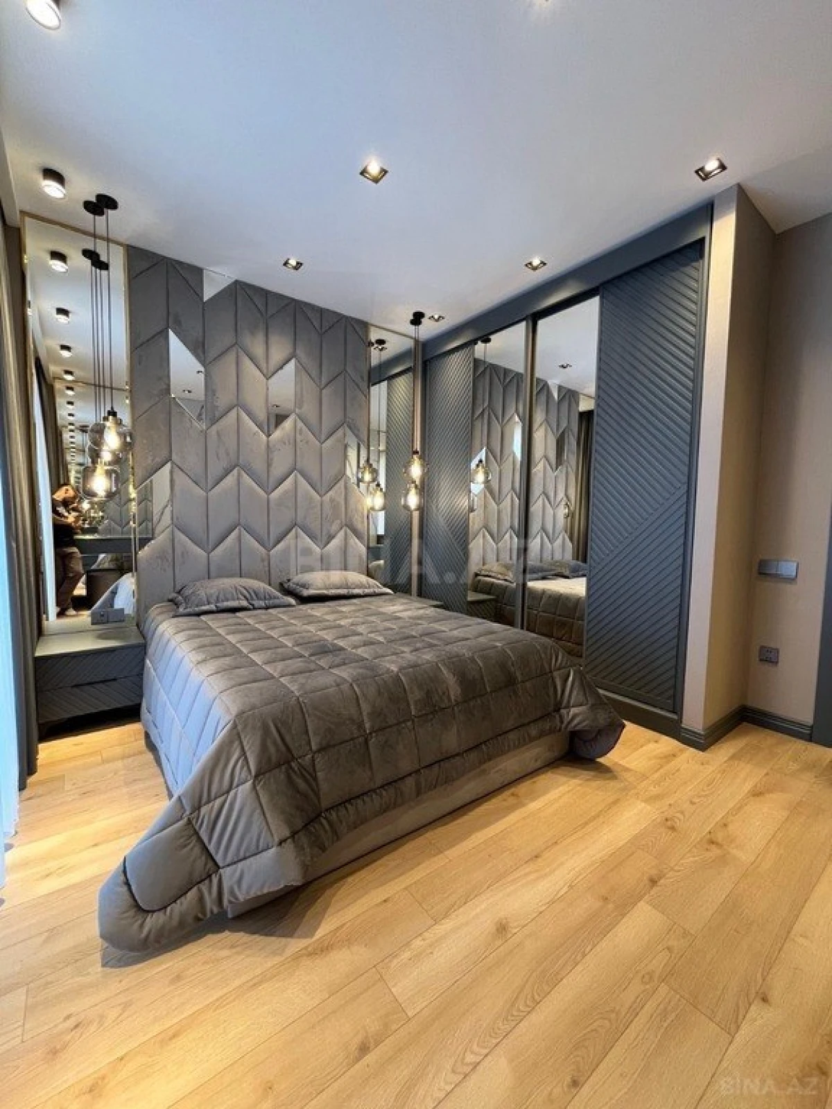 Kirayə verilir 3 otaqlı mənzil 104 m²