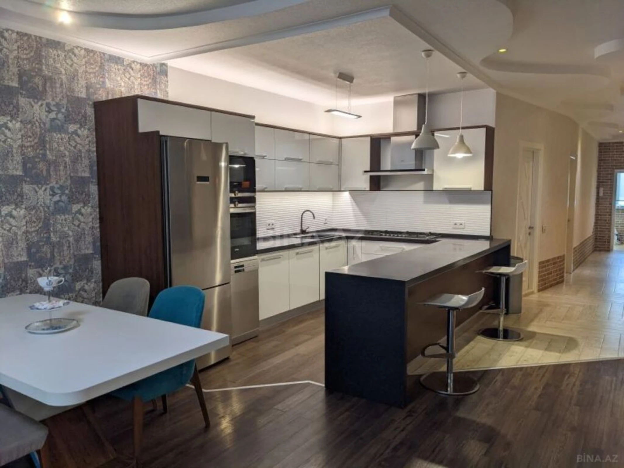 Kirayə verilir 3 otaqlı mənzil 120 m²