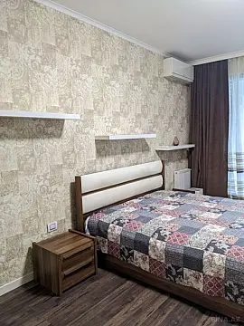 Kirayə verilir 3 otaqlı mənzil 120 m²