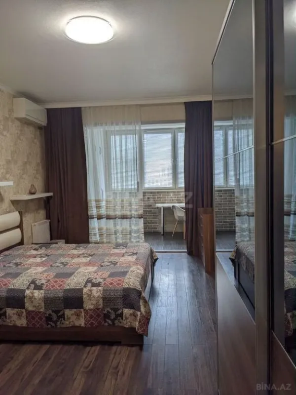 Kirayə verilir 3 otaqlı mənzil 120 m²