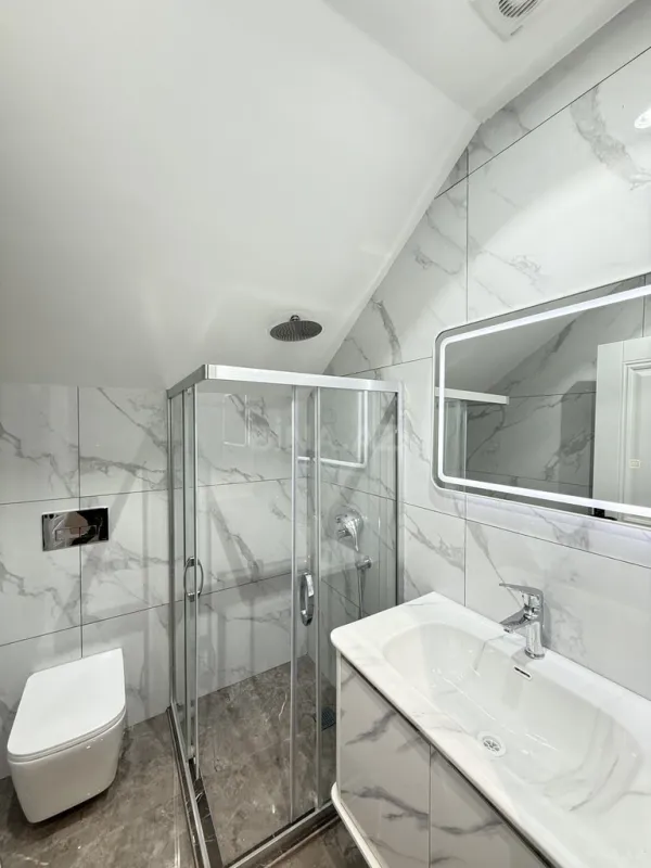 Satılır 4 otaqlı həyət evi 150 m²