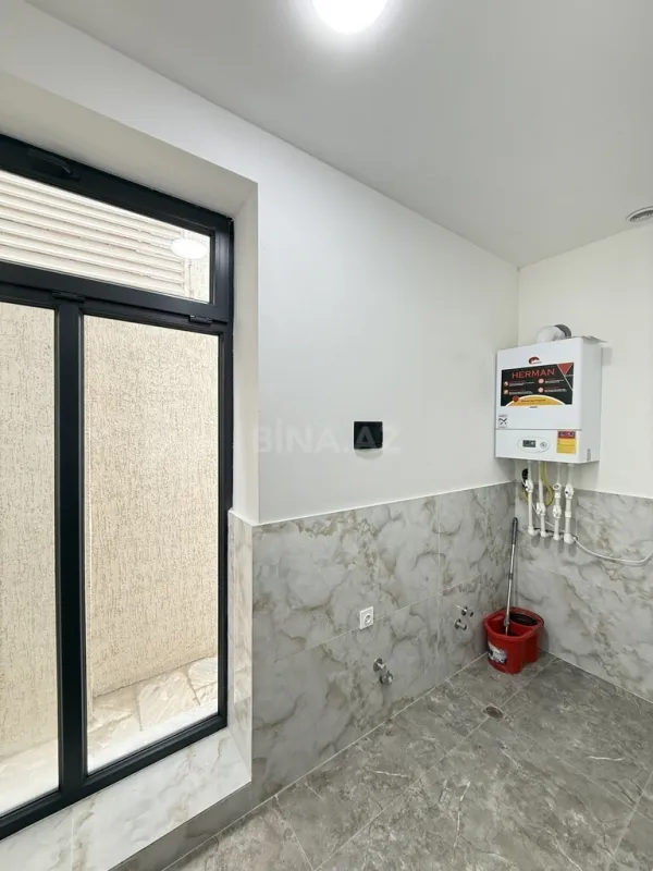 Satılır 4 otaqlı həyət evi 150 m²