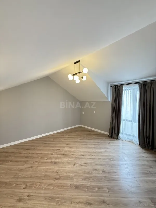 Satılır 4 otaqlı həyət evi 150 m²
