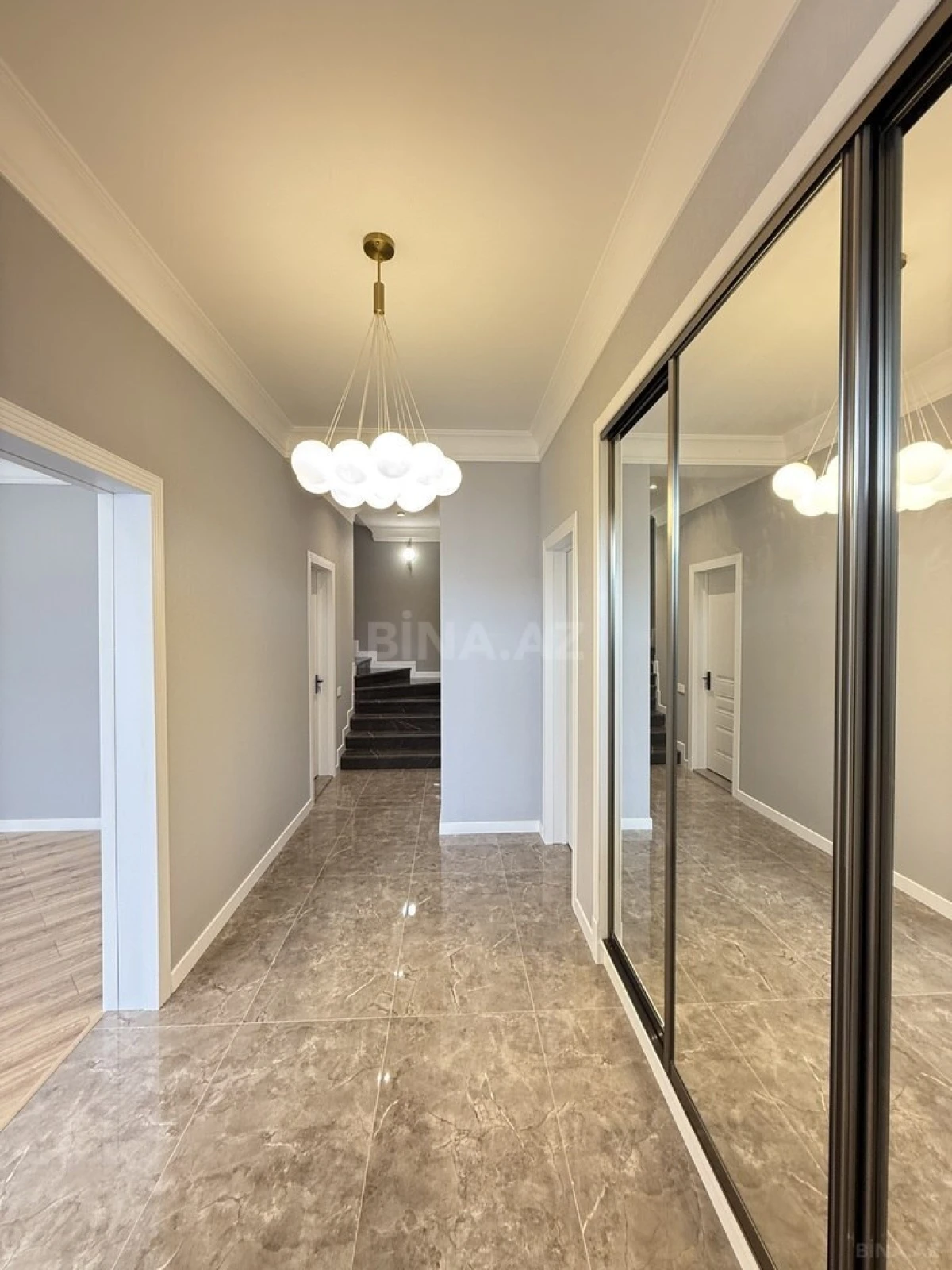 Satılır 4 otaqlı həyət evi 150 m²