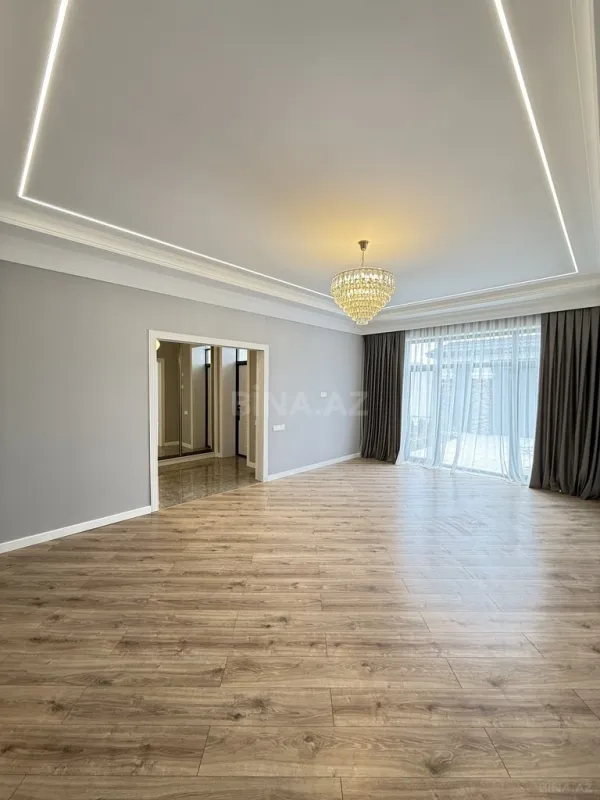 Satılır 4 otaqlı həyət evi 150 m²