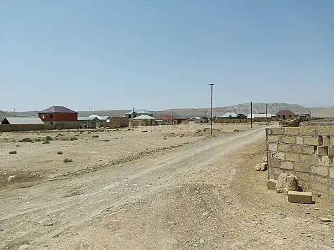 Satılır torpaq sahəsi 10 m²