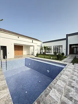 Satılır 4 otaqlı həyət evi 180 m²