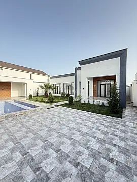 Satılır 4 otaqlı həyət evi 180 m²