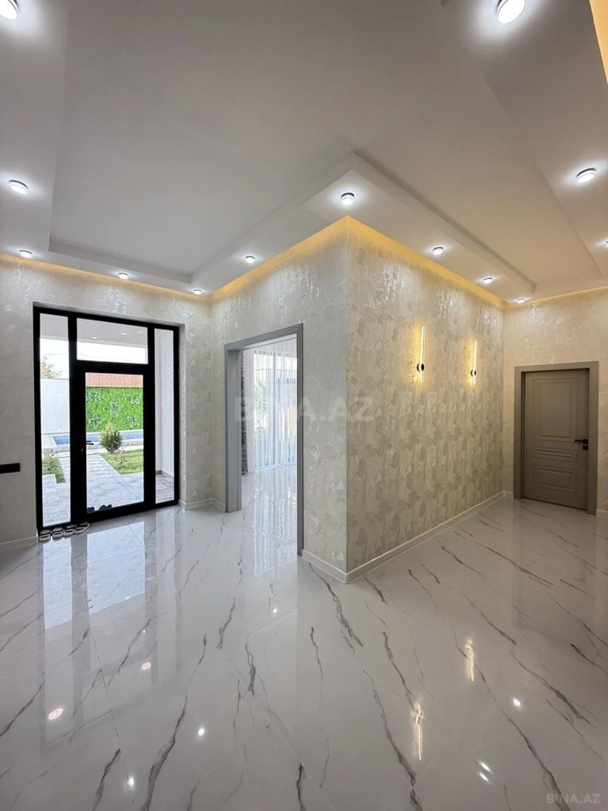 Satılır 4 otaqlı həyət evi 180 m²