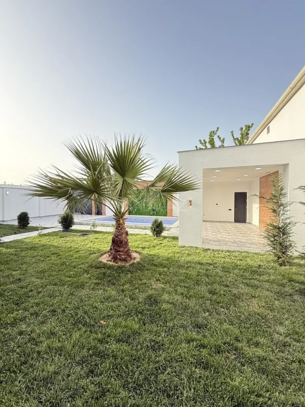 Satılır 4 otaqlı həyət evi 180 m²