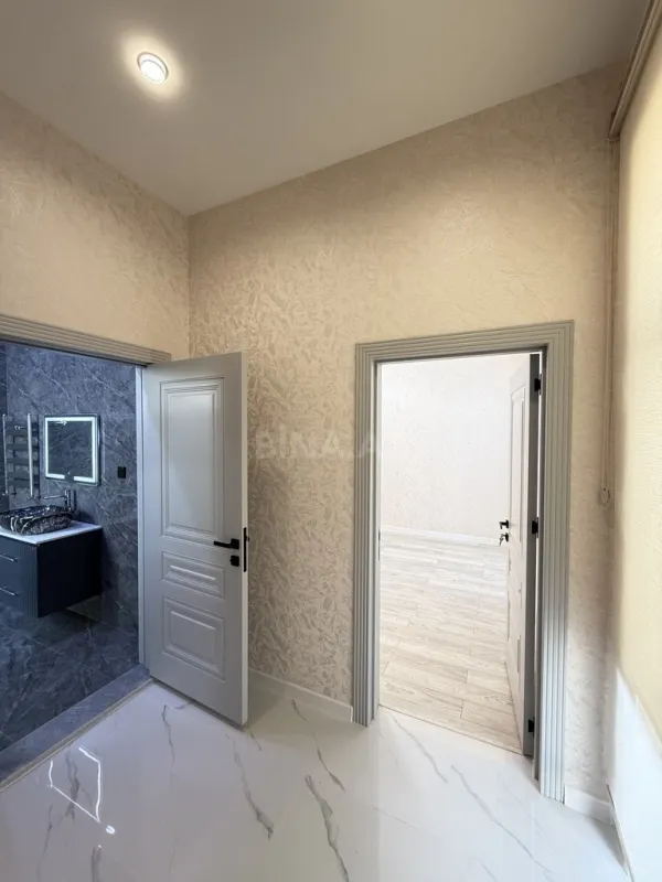 Satılır 4 otaqlı həyət evi 180 m²