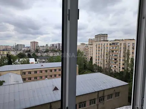 Satılır 4 otaqlı mənzil 157 m²
