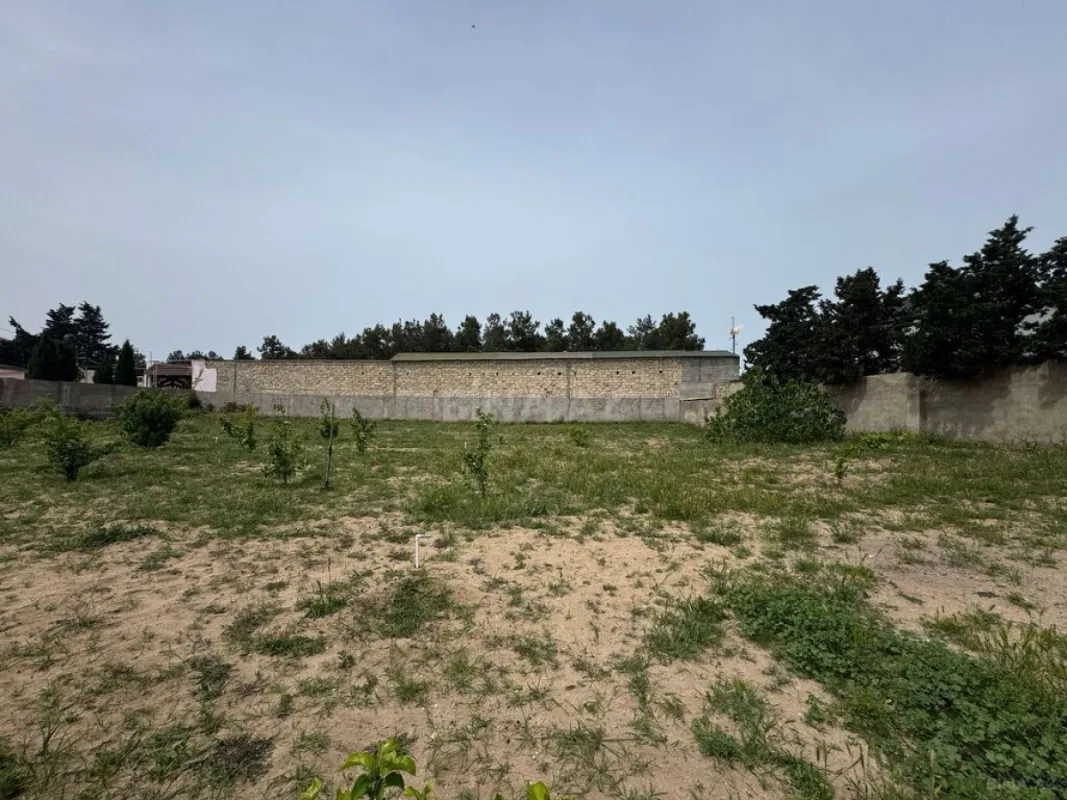 Satılır torpaq sahəsi 12 m²