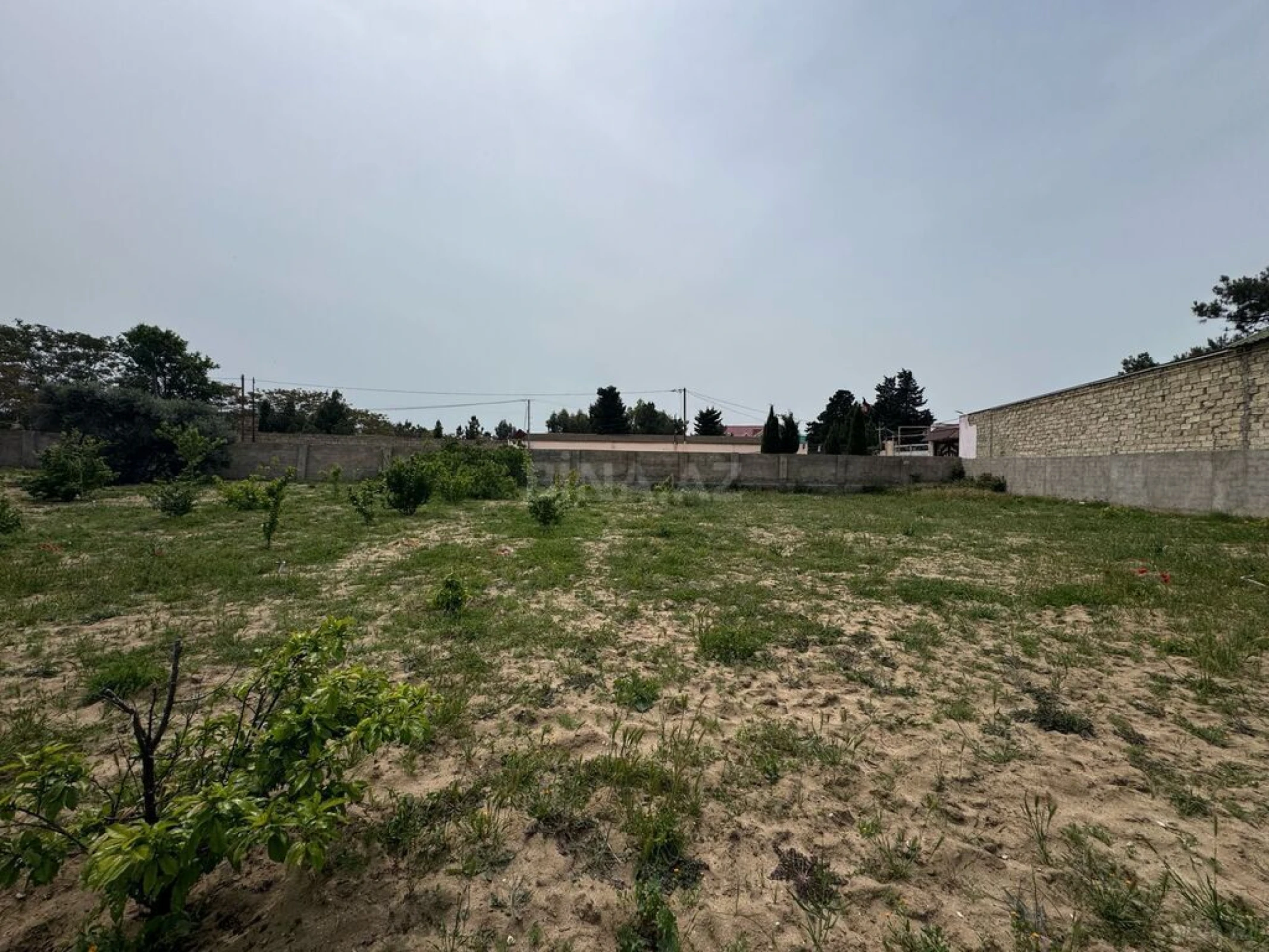 Satılır torpaq sahəsi 12 m²