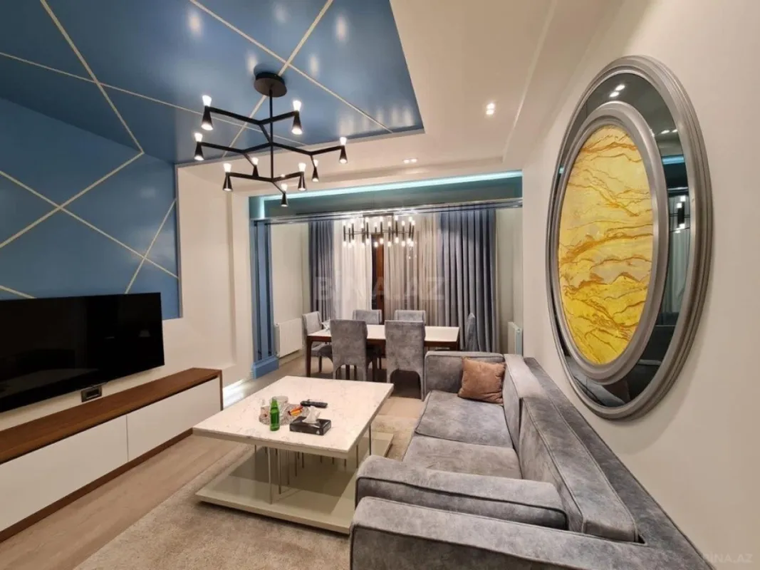 Kirayə verilir 2 otaqlı mənzil 78 m²