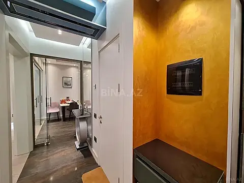 Kirayə verilir 2 otaqlı mənzil 78 m²