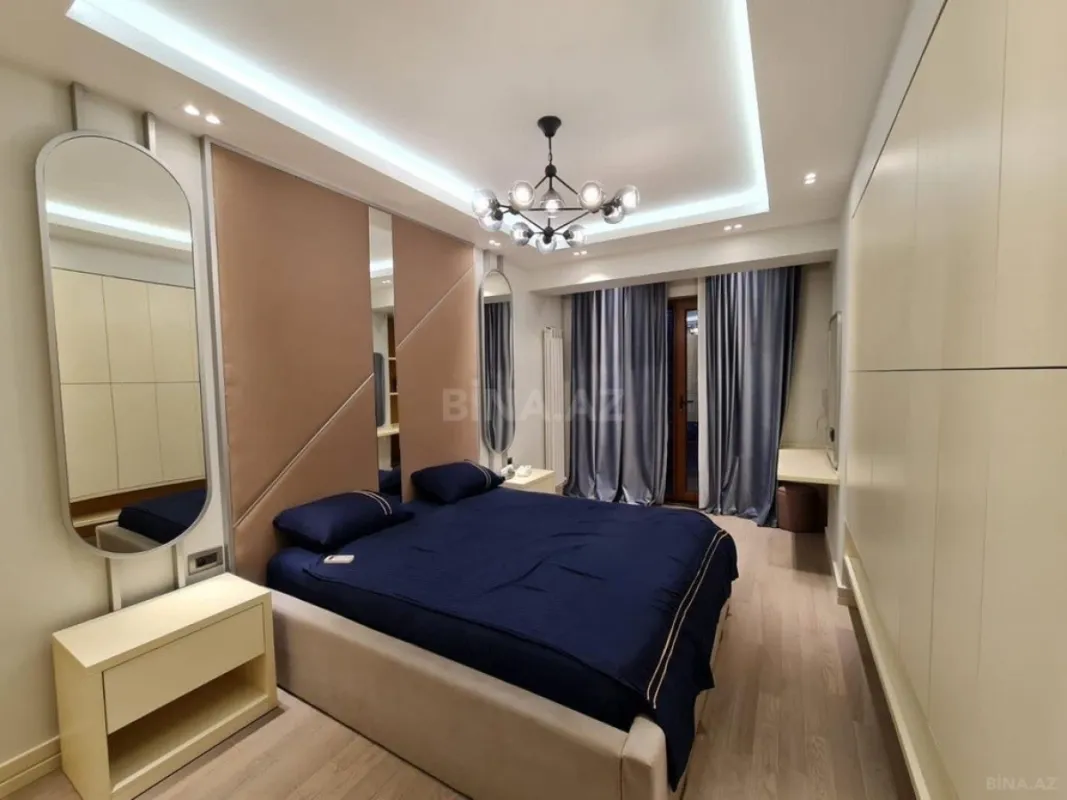 Kirayə verilir 2 otaqlı mənzil 78 m²