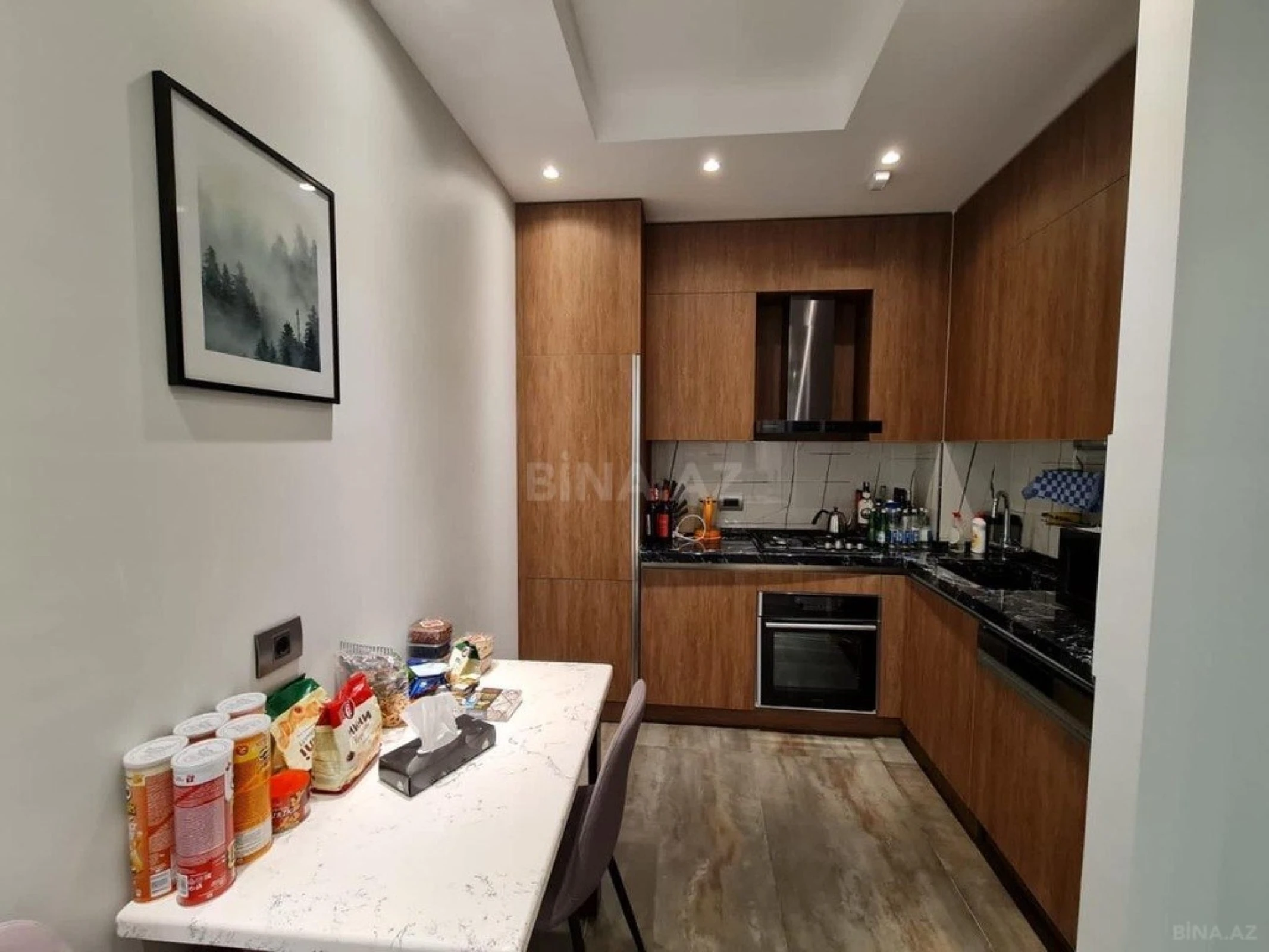 Kirayə verilir 2 otaqlı mənzil 78 m²