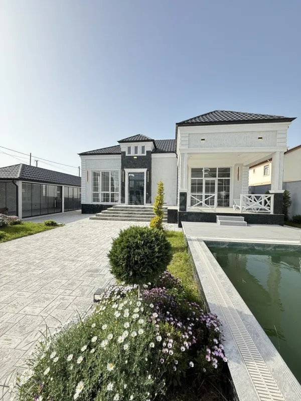 Satılır 4 otaqlı həyət evi 165 m²