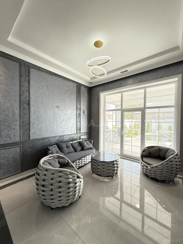Satılır 4 otaqlı həyət evi 165 m²