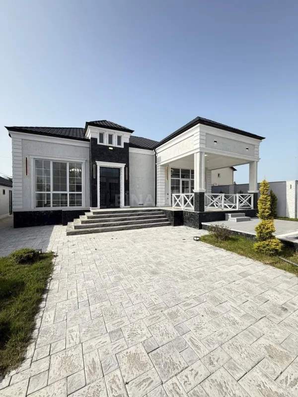 Satılır 4 otaqlı həyət evi 165 m²