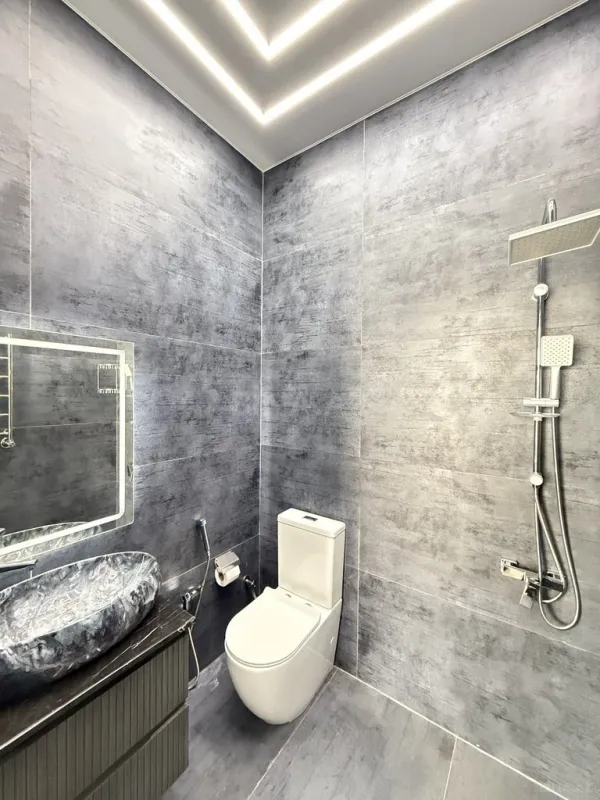 Satılır 4 otaqlı həyət evi 165 m²