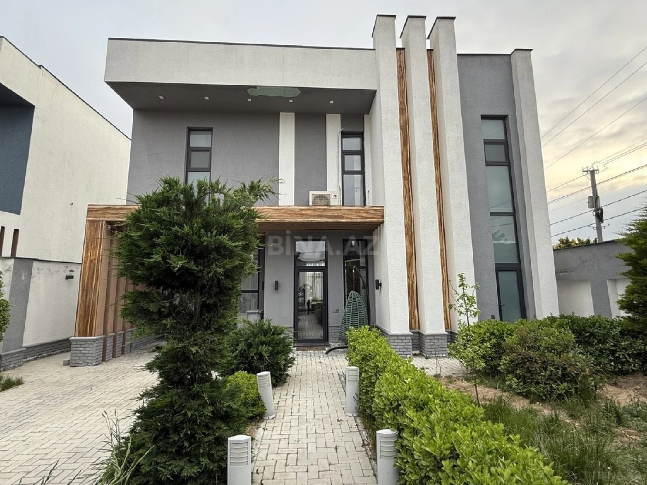 Kirayə verilir 5 otaqlı həyət evi 350 m²