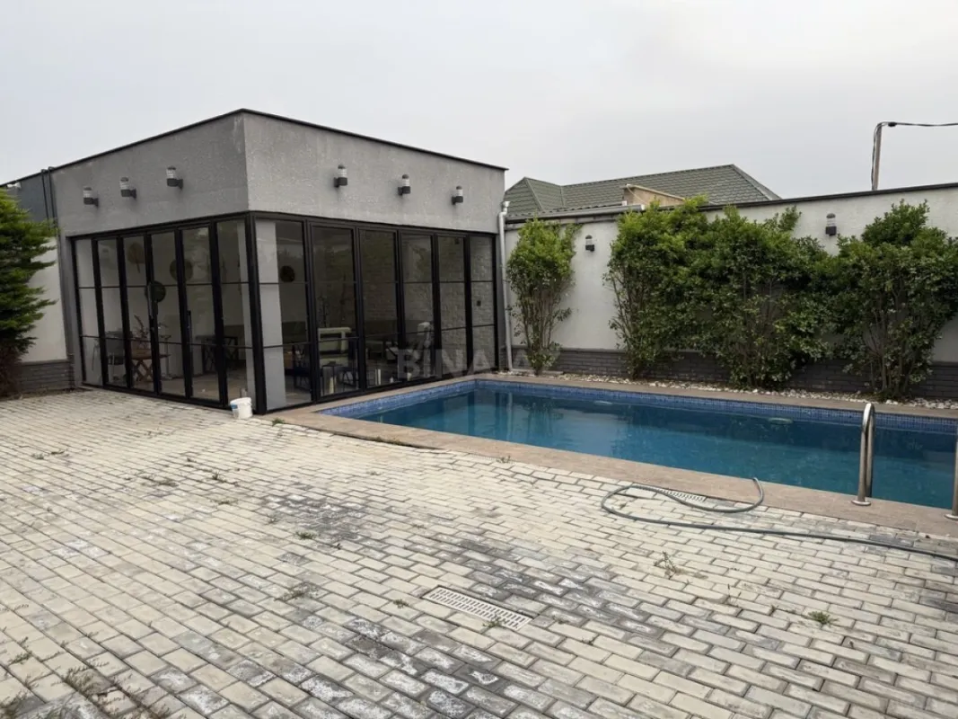 Kirayə verilir 5 otaqlı həyət evi 350 m²