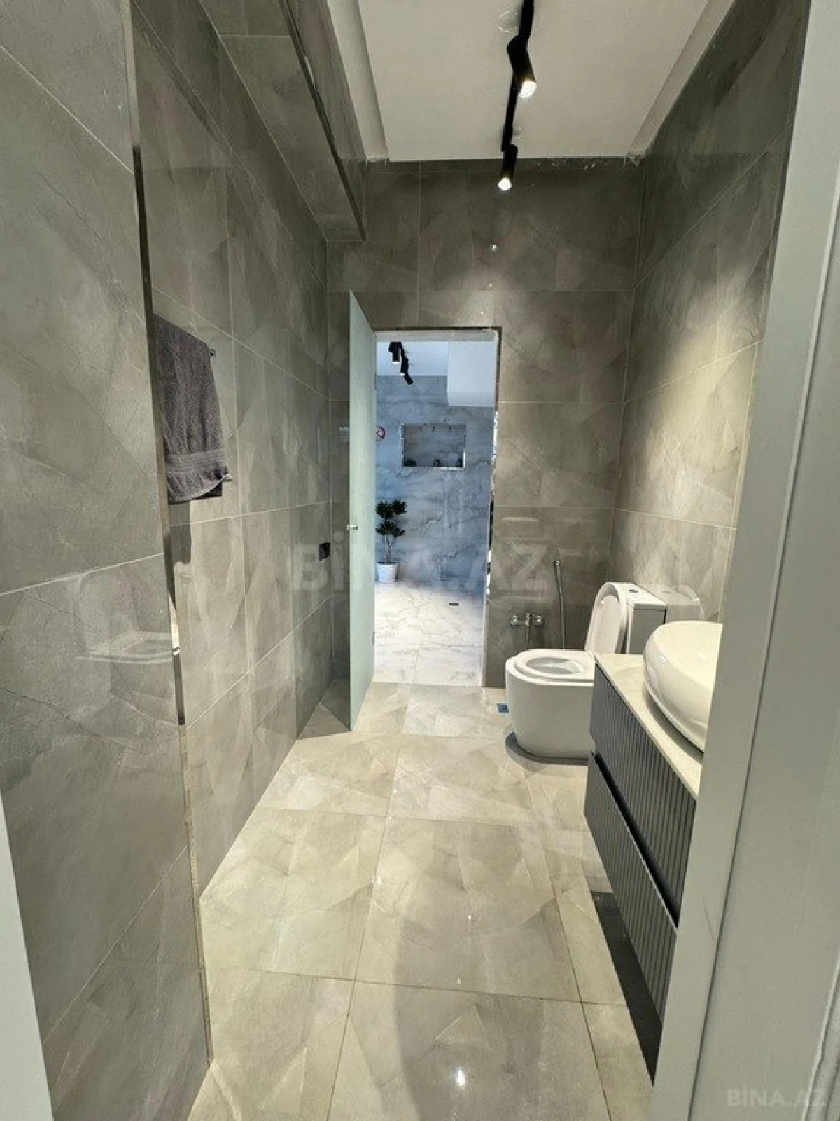 Kirayə verilir 5 otaqlı həyət evi 350 m²