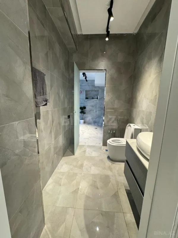 Kirayə verilir 5 otaqlı həyət evi 350 m²