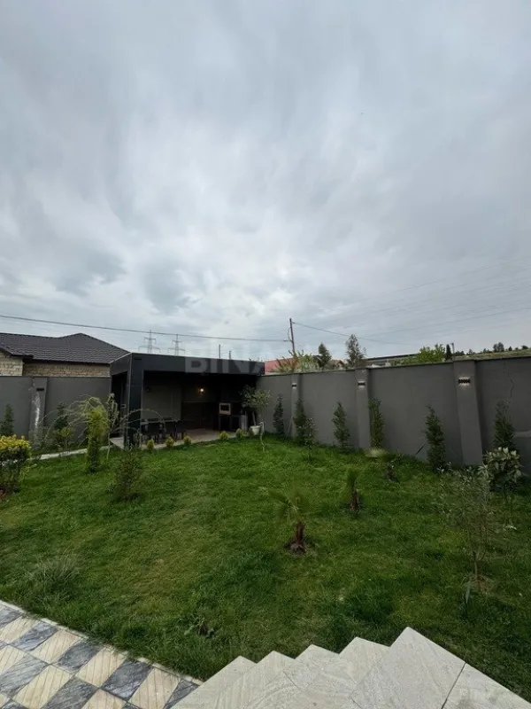 Kirayə verilir 5 otaqlı həyət evi 350 m²