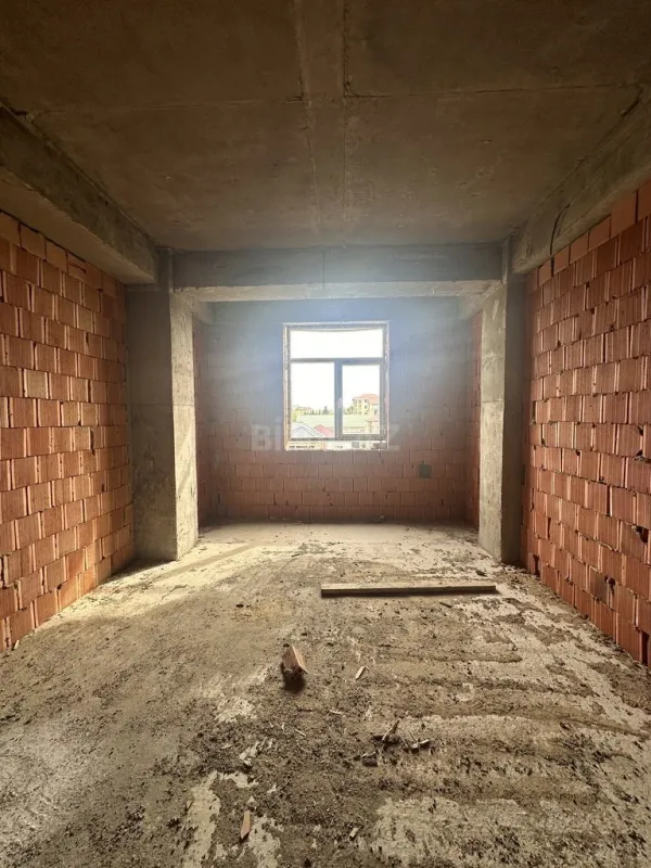 Satılır 1 otaqlı mənzil 54 m²