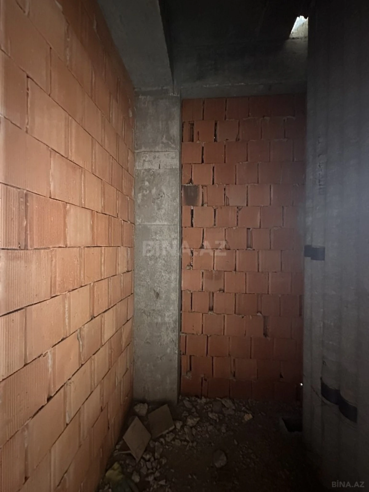 Satılır 1 otaqlı mənzil 54 m²