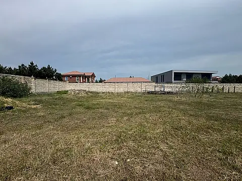 Satılır torpaq sahəsi 20 m²