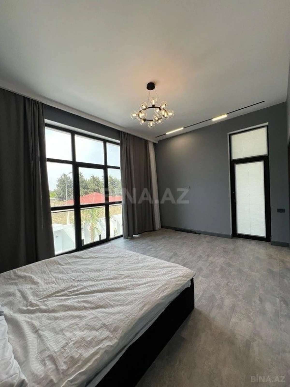 Kirayə verilir 5 otaqlı həyət evi 400 m²