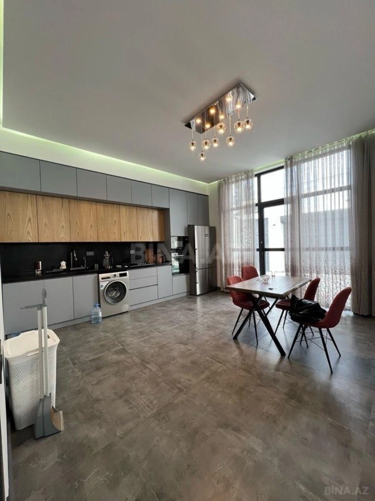 Kirayə verilir 5 otaqlı həyət evi 400 m²