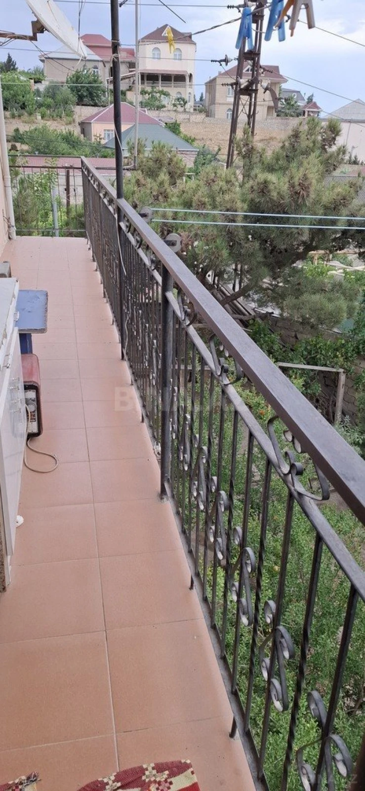 Satılır 6 otaqlı həyət evi 120 m²