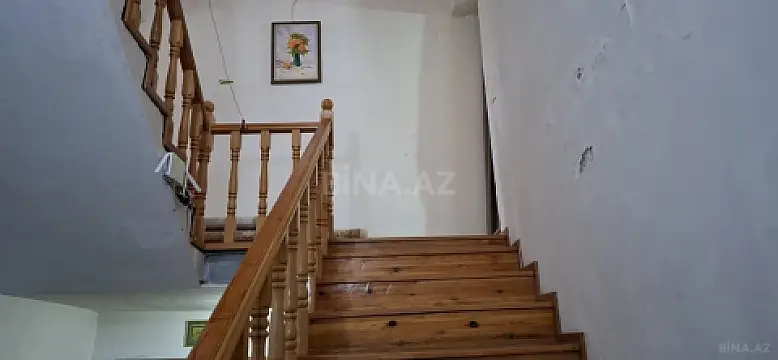 Satılır 6 otaqlı həyət evi 120 m²