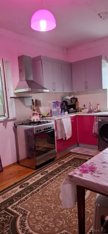 Satılır 6 otaqlı həyət evi 120 m²