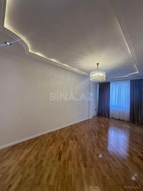 Satılır 3 otaqlı mənzil 88 m²