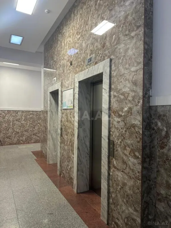 Satılır 3 otaqlı mənzil 88 m²