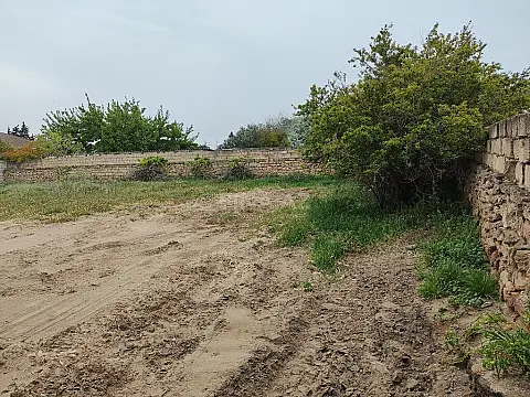 Satılır torpaq sahəsi 6 m²