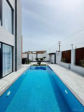 Satılır 5 otaqlı həyət evi 200 m²