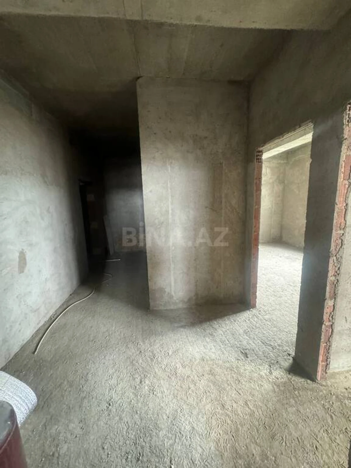 Satılır 2 otaqlı mənzil 80 m²
