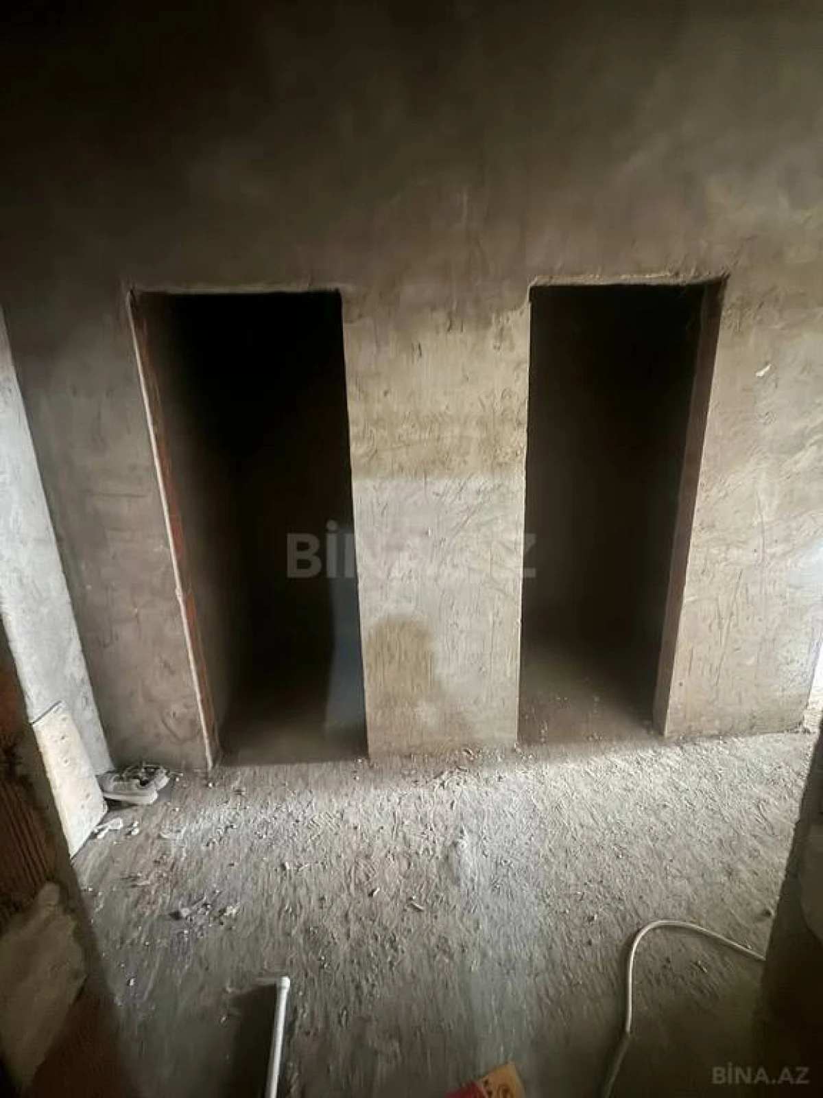 Satılır 2 otaqlı mənzil 80 m²