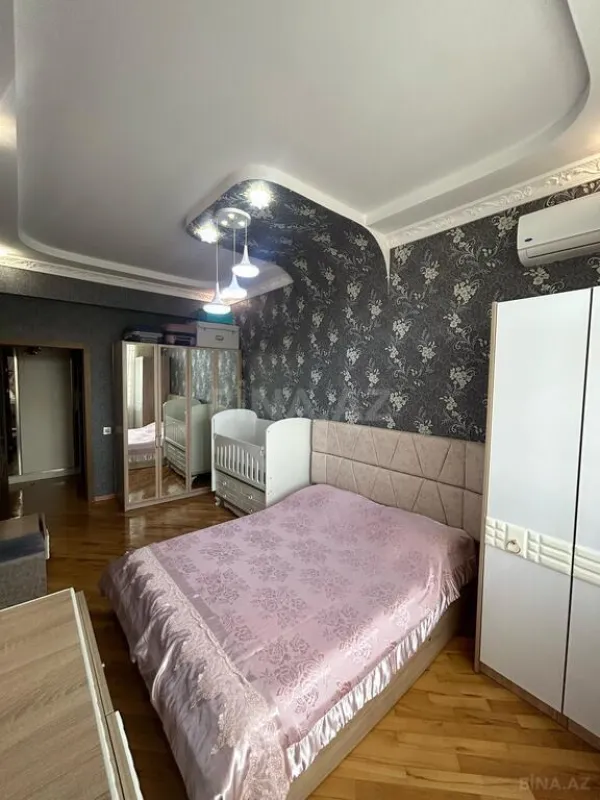 Satılır 3 otaqlı mənzil 100 m²