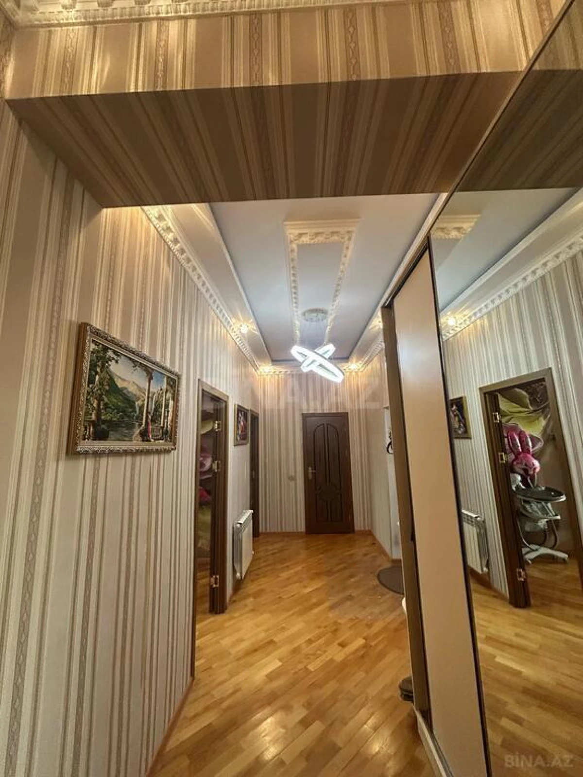 Satılır 3 otaqlı mənzil 100 m²