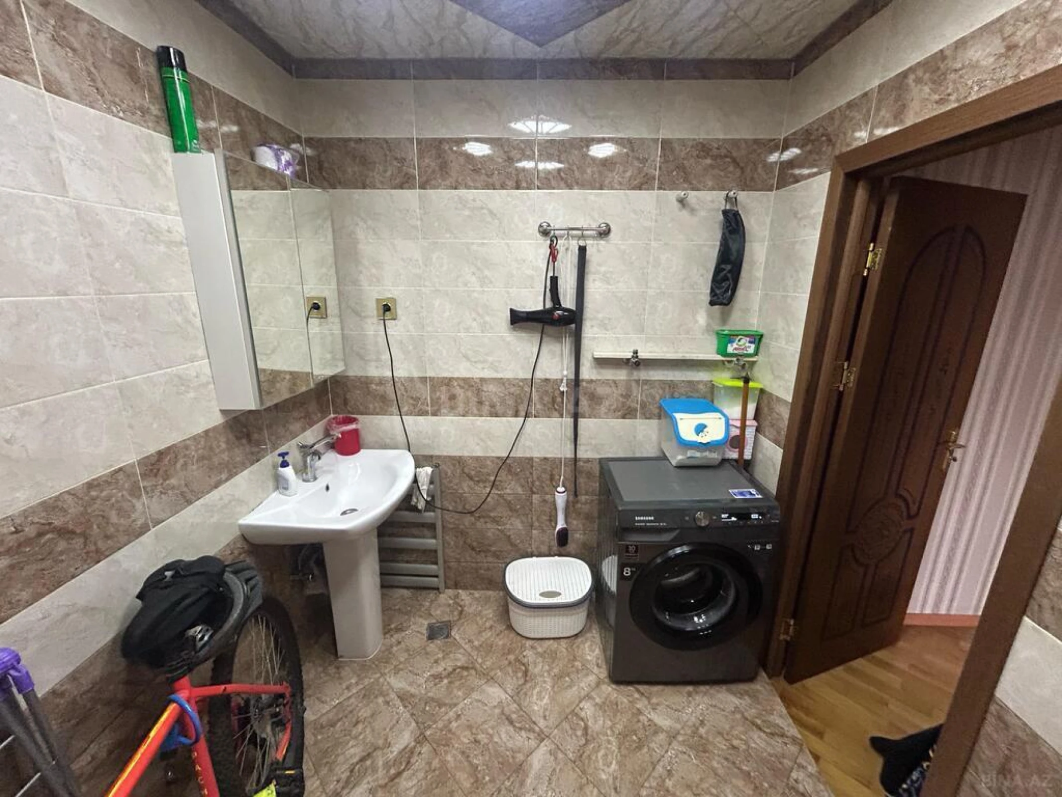 Satılır 3 otaqlı mənzil 100 m²
